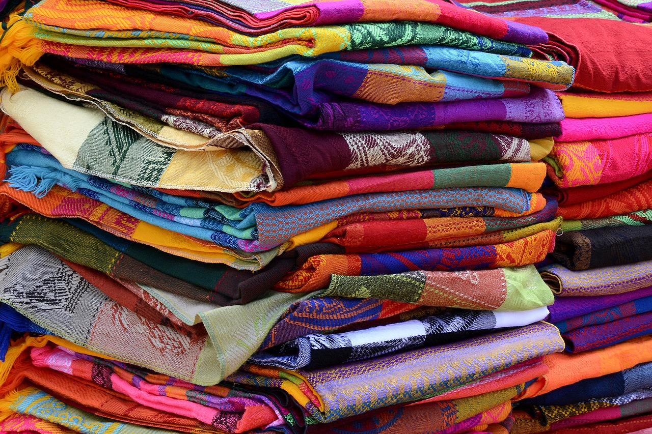 Farbowanie odzieży i tkanin w prosty sposób